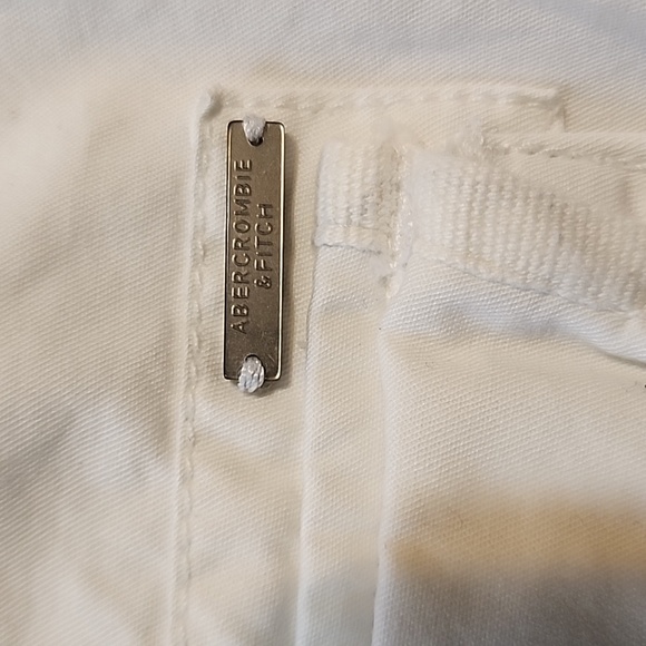 Abercrombie & Fitch White Mini Skirt - Picture 5 of 5